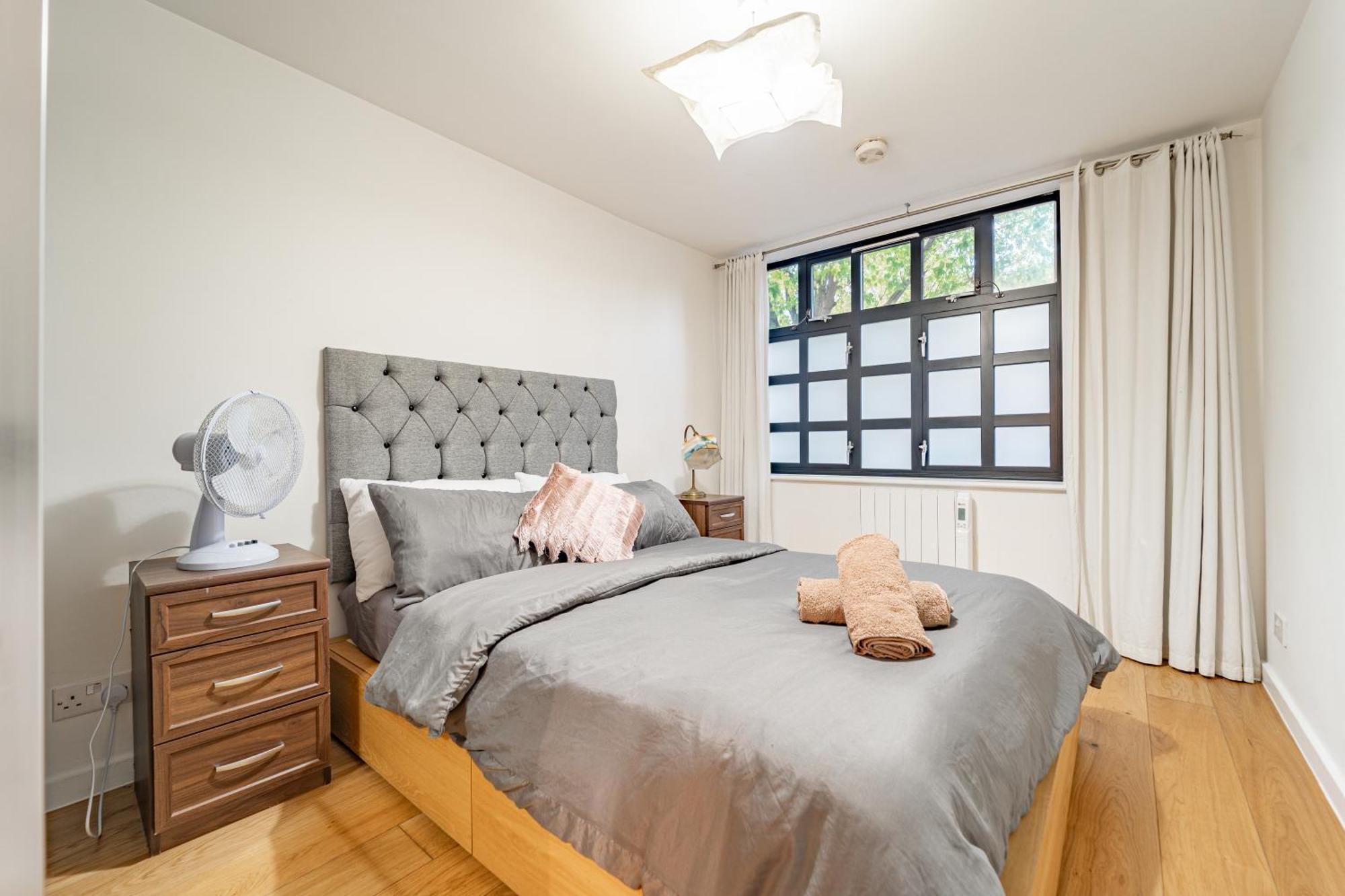 Modern Flat In Prime Location Near Shoreditch & Brick Lane London Bagian luar foto